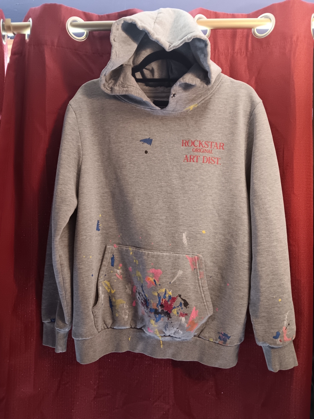Rockstar Original Art Dist. Gray Hooded Sweatshirt with Paint Splatter